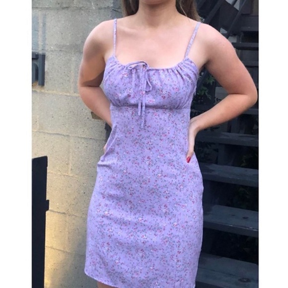 Brandy Melville Dresses & Skirts - Brandy Melville Purple Floral Jennifer Dress
